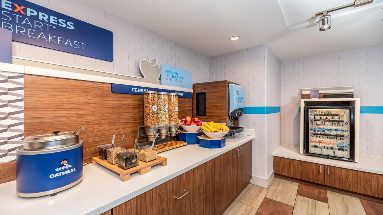 Holiday Inn Express Fremont - Milpitas Central By Ihg Ngoại thất bức ảnh